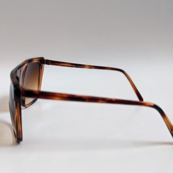 NWT Vintage 80's Plastic Lady Fashion Sunglasses (S.Tortoise) - Picture 2 of 6